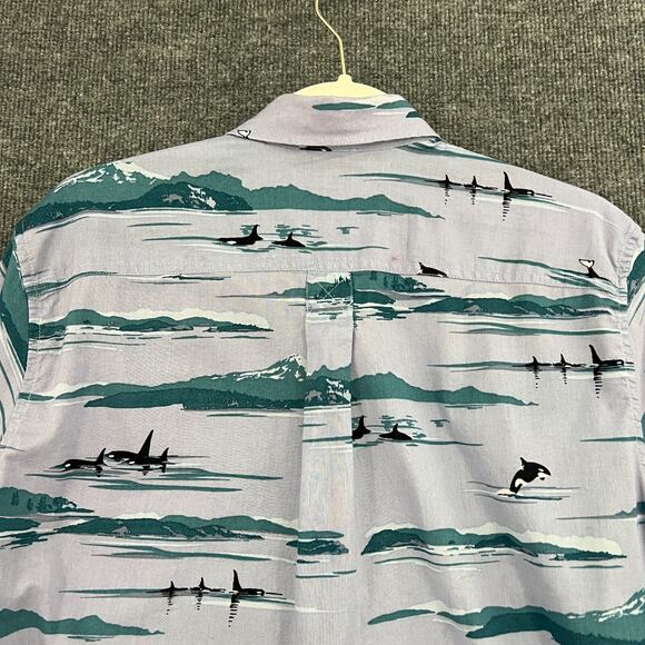 Eddie Bauer Mens Short Sleeve Button Up Shirt Size M Blue Orca Print Classic Fit - Picture 6 of 11